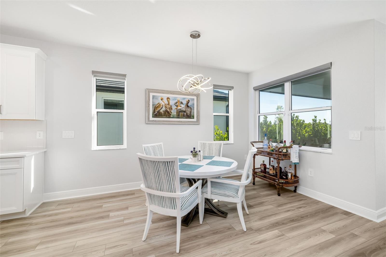 Image 16 of 79 For 241 Vistera Boulevard