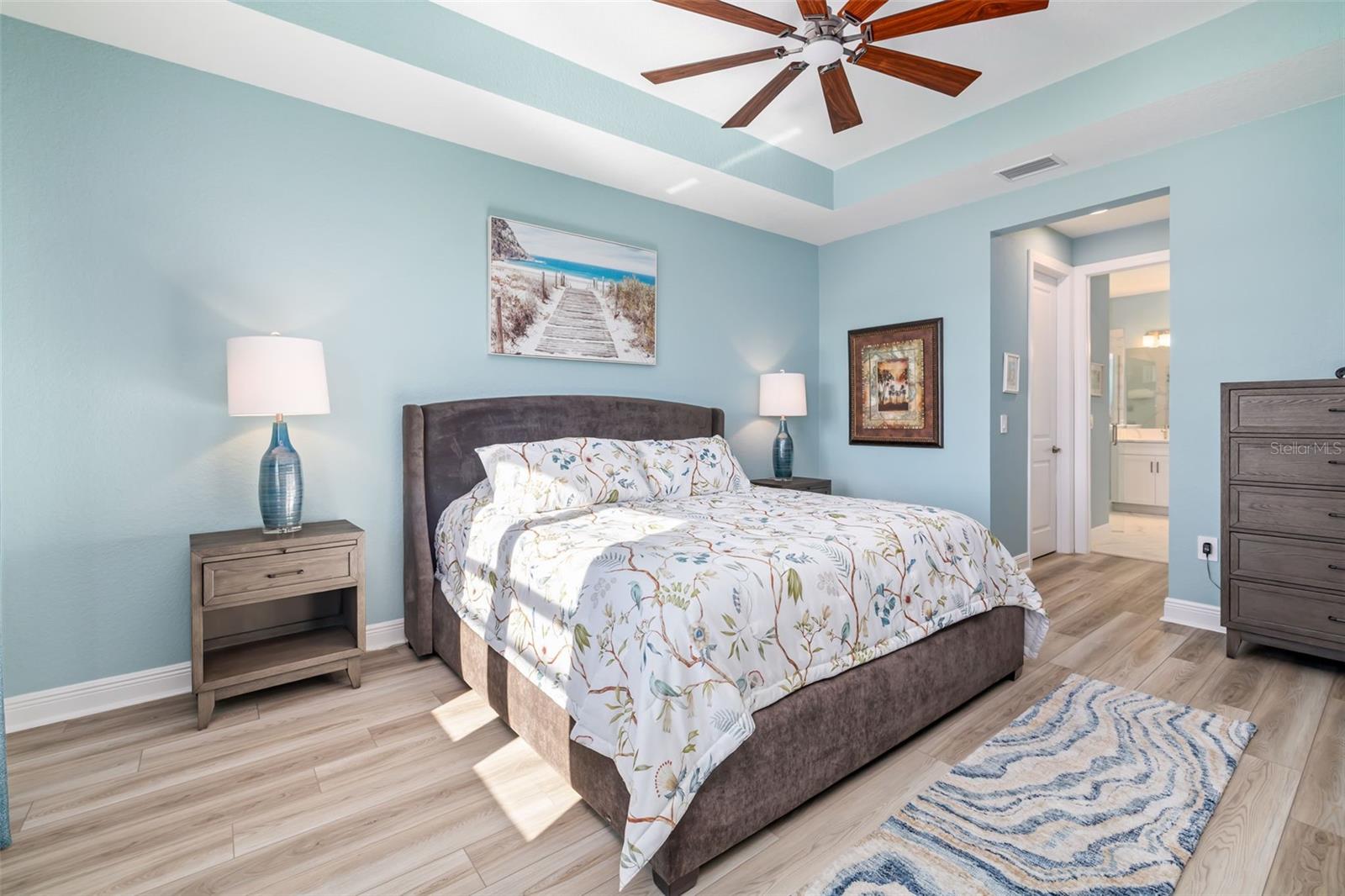 Image 23 of 79 For 241 Vistera Boulevard