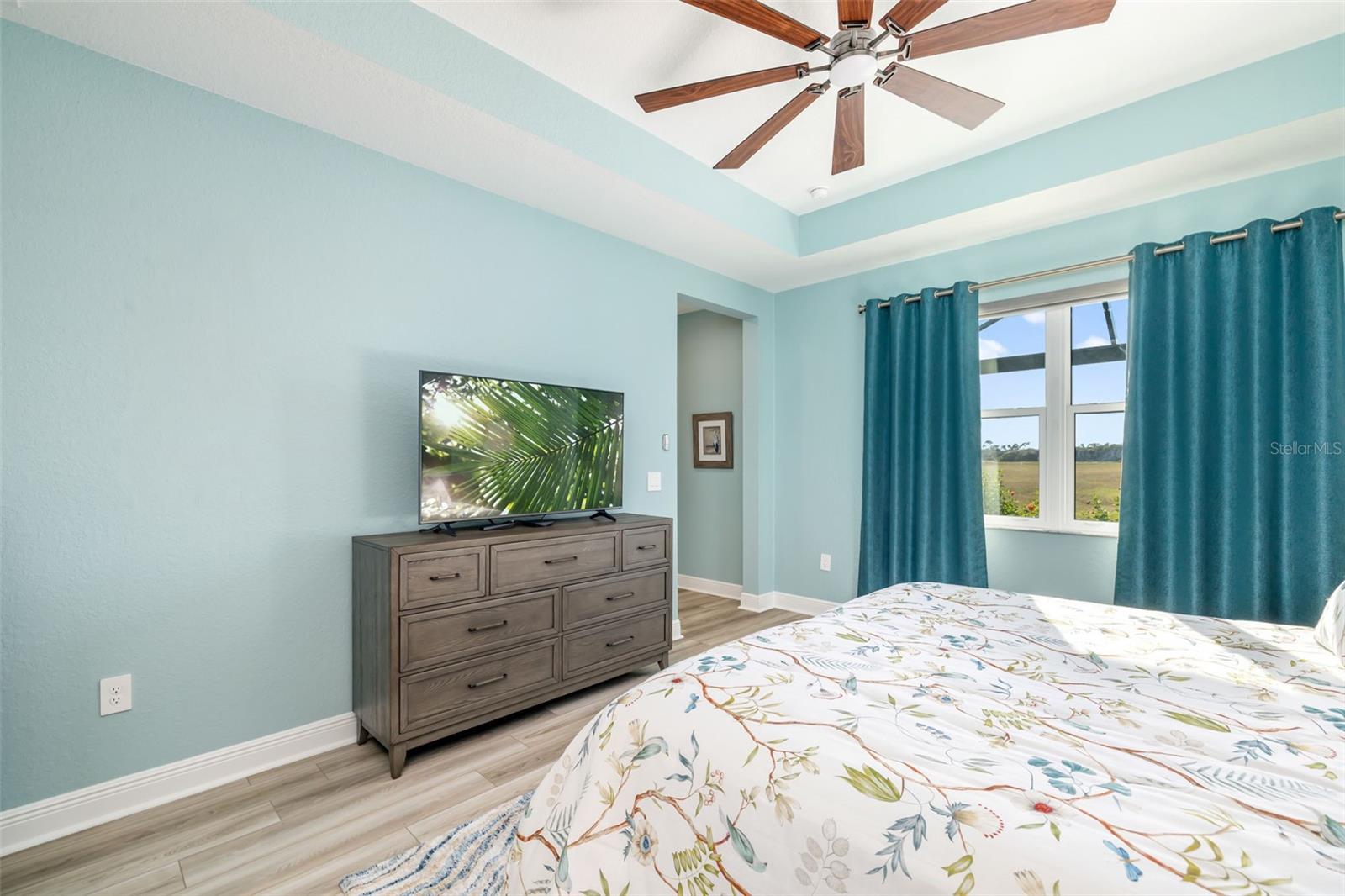 Image 26 of 79 For 241 Vistera Boulevard