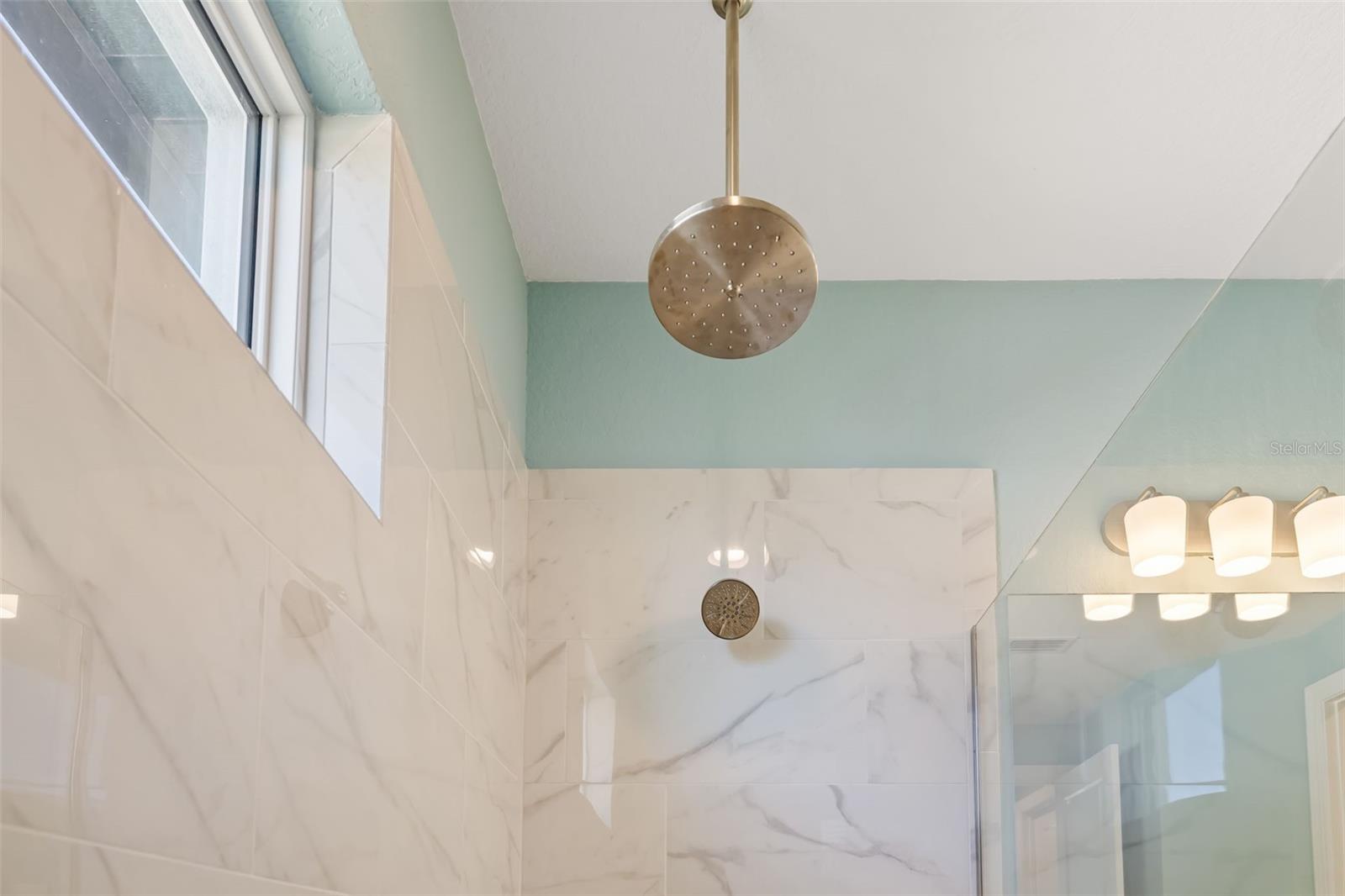 Image 30 of 79 For 241 Vistera Boulevard