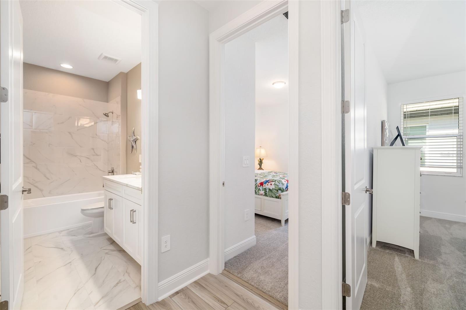 Image 31 of 79 For 241 Vistera Boulevard