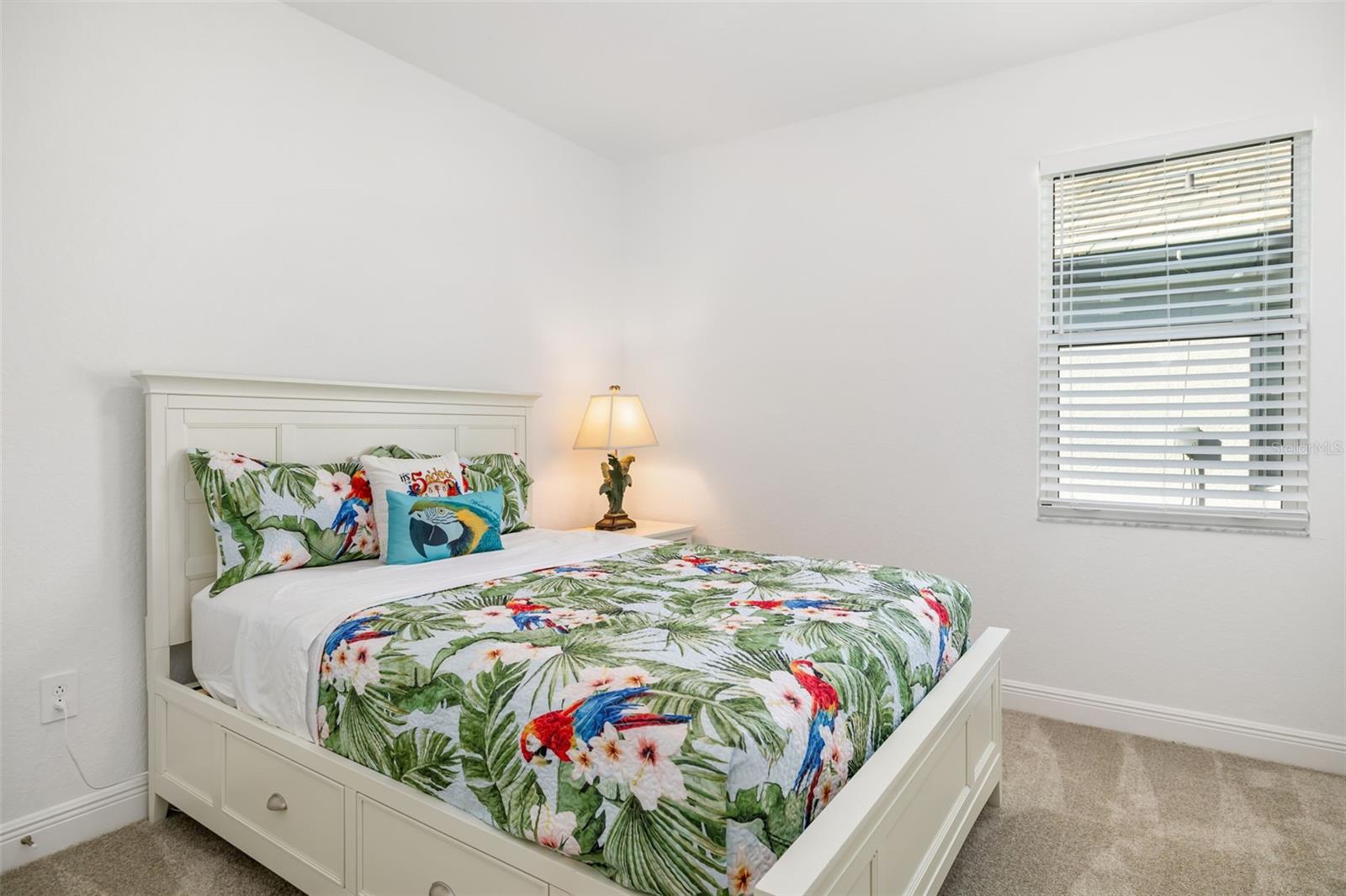 Image 33 of 79 For 241 Vistera Boulevard