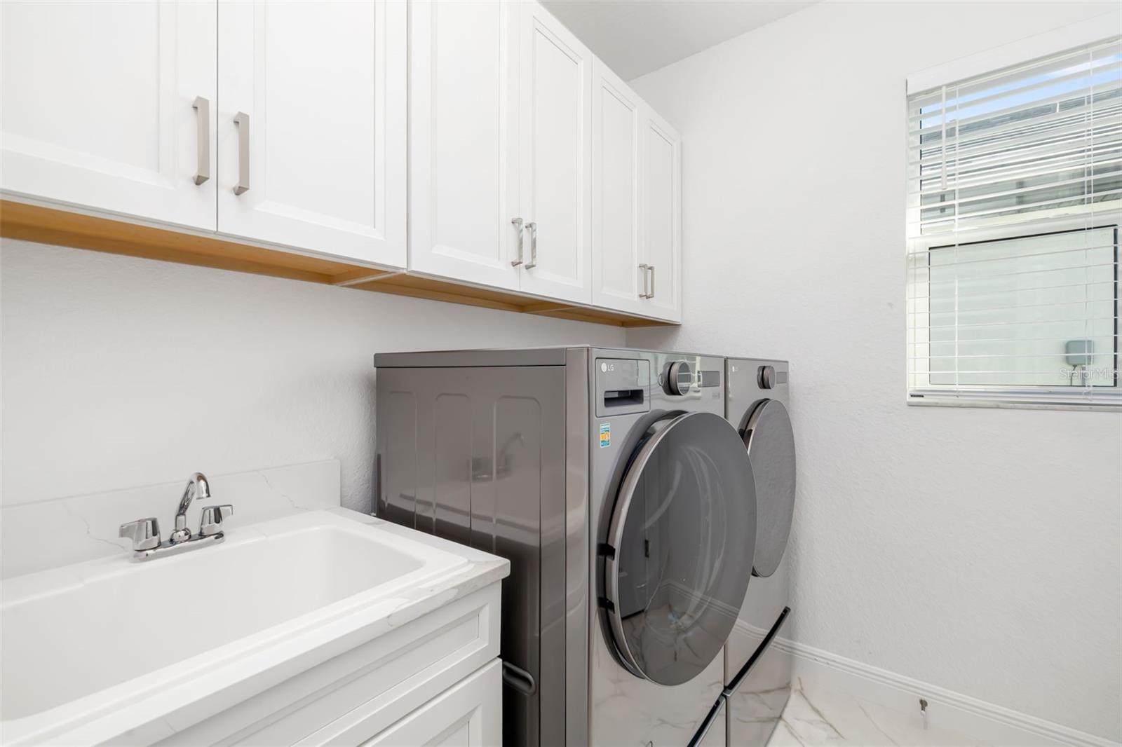 Image 36 of 79 For 241 Vistera Boulevard