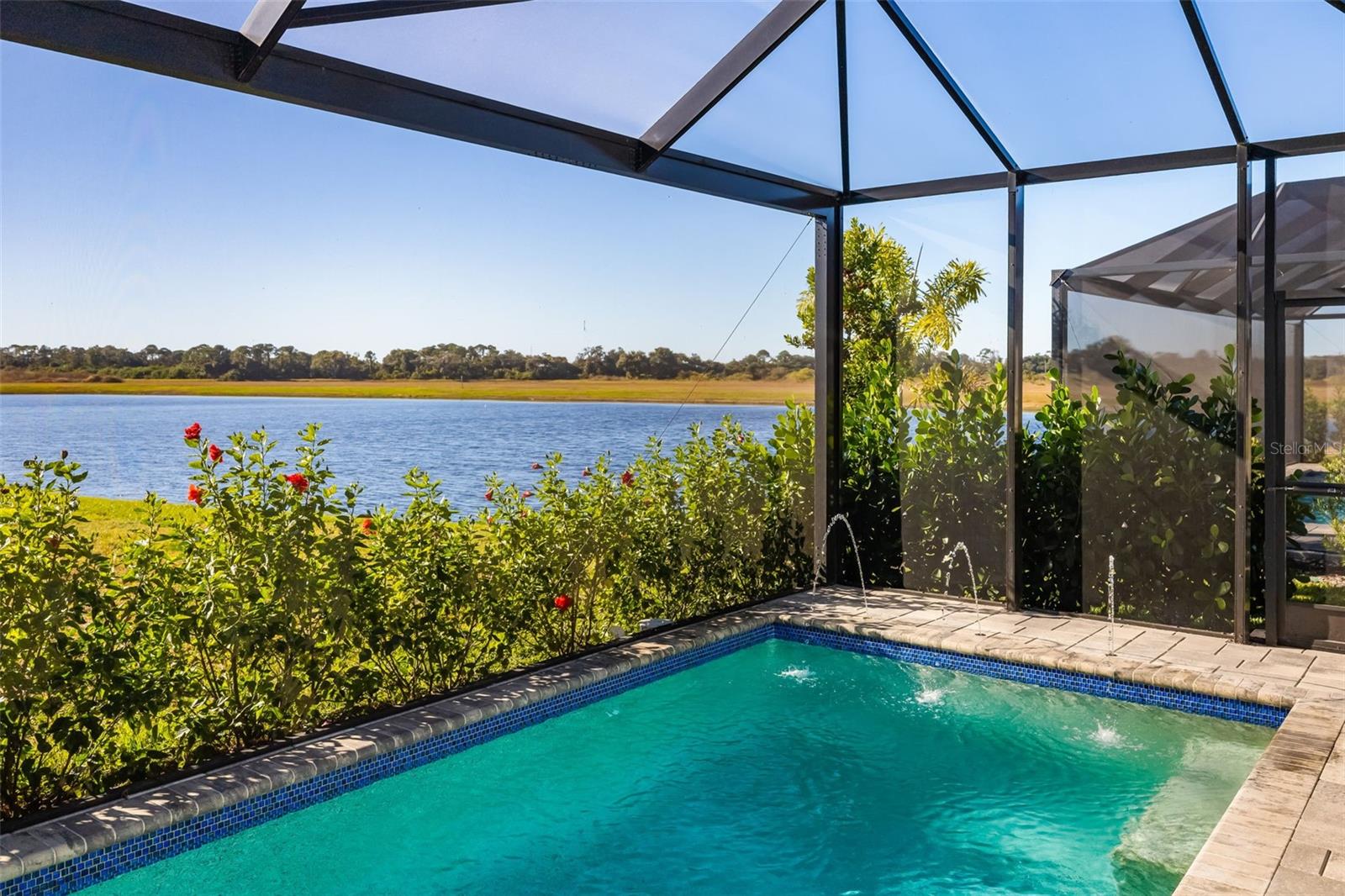 Image 40 of 79 For 241 Vistera Boulevard