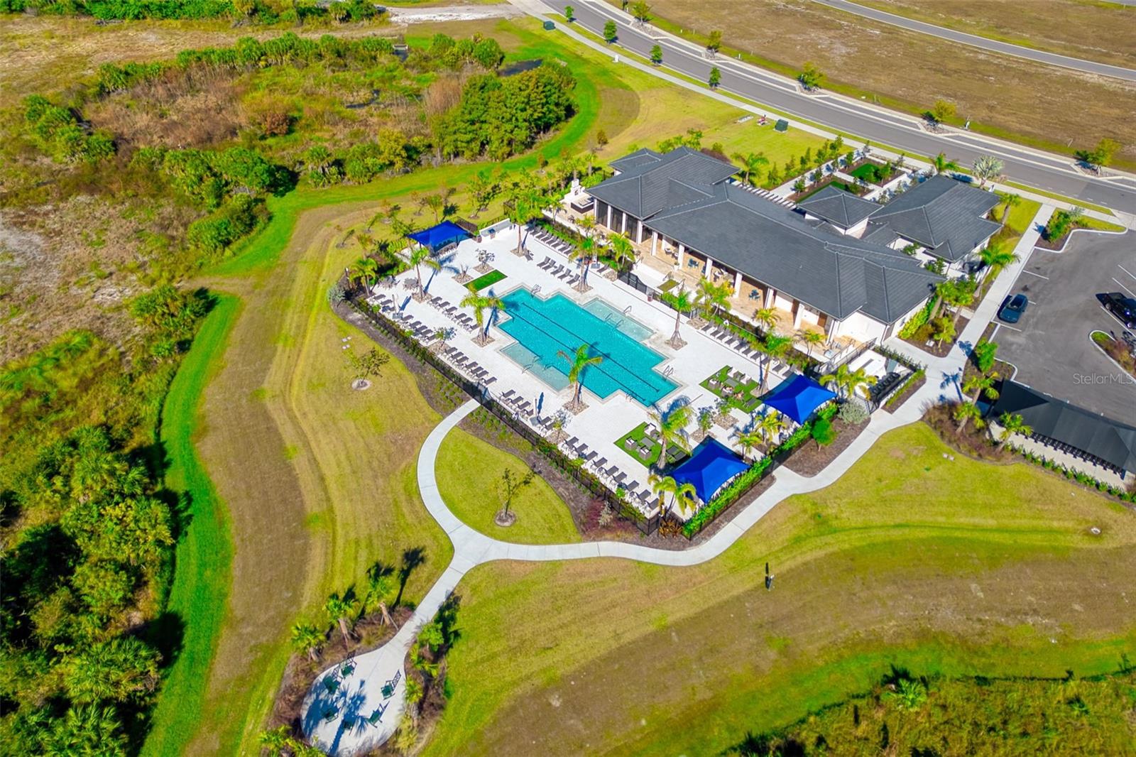 Image 55 of 79 For 241 Vistera Boulevard