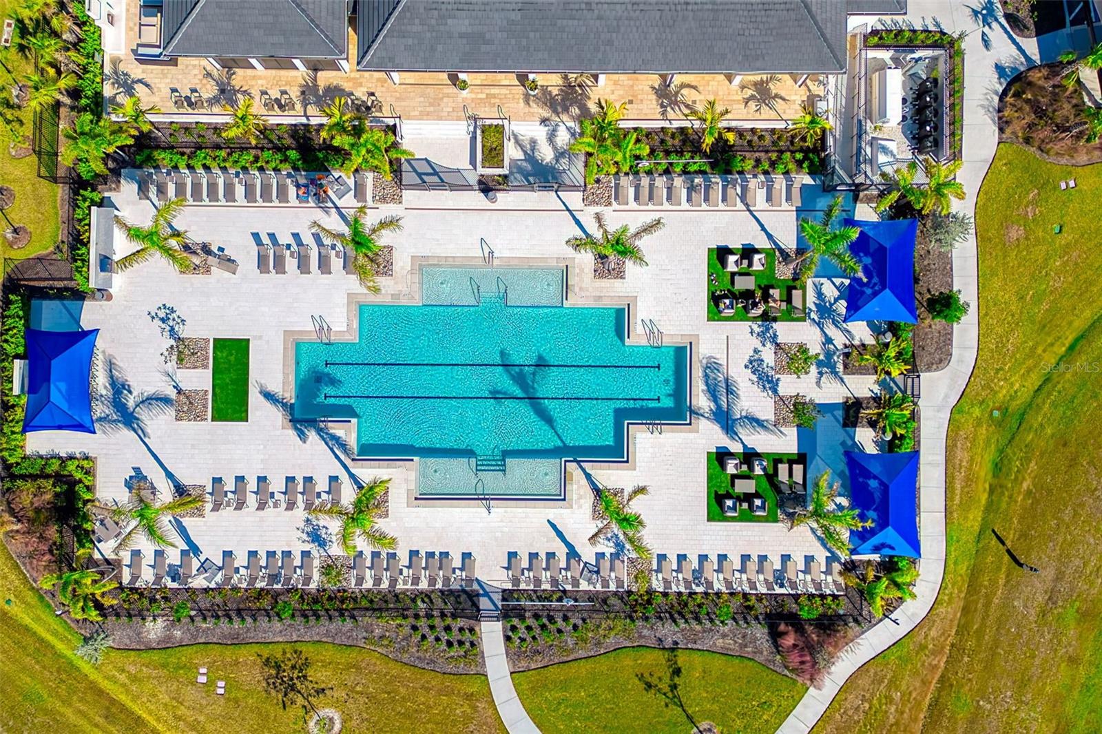 Image 56 of 79 For 241 Vistera Boulevard