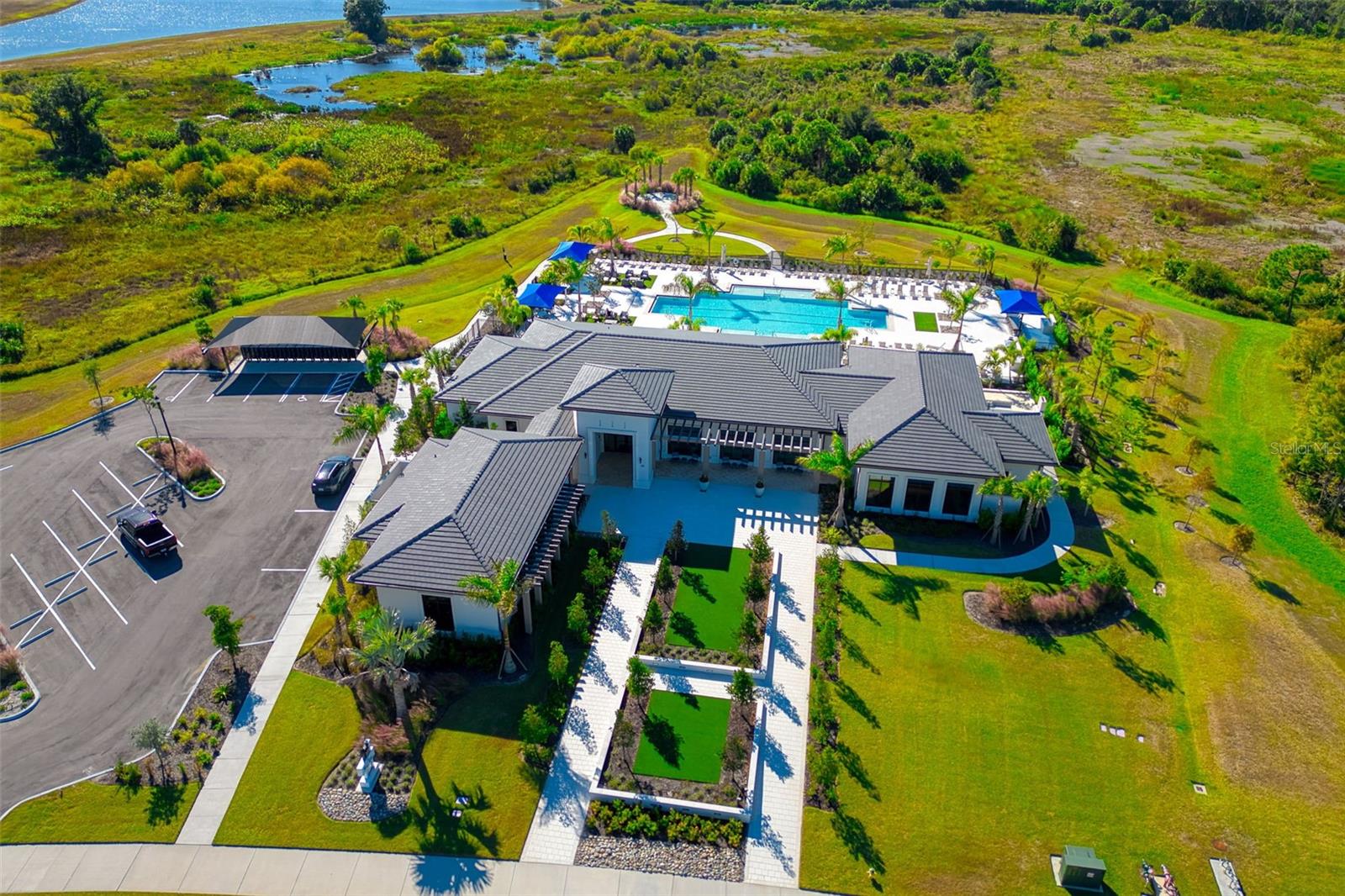 Image 58 of 79 For 241 Vistera Boulevard