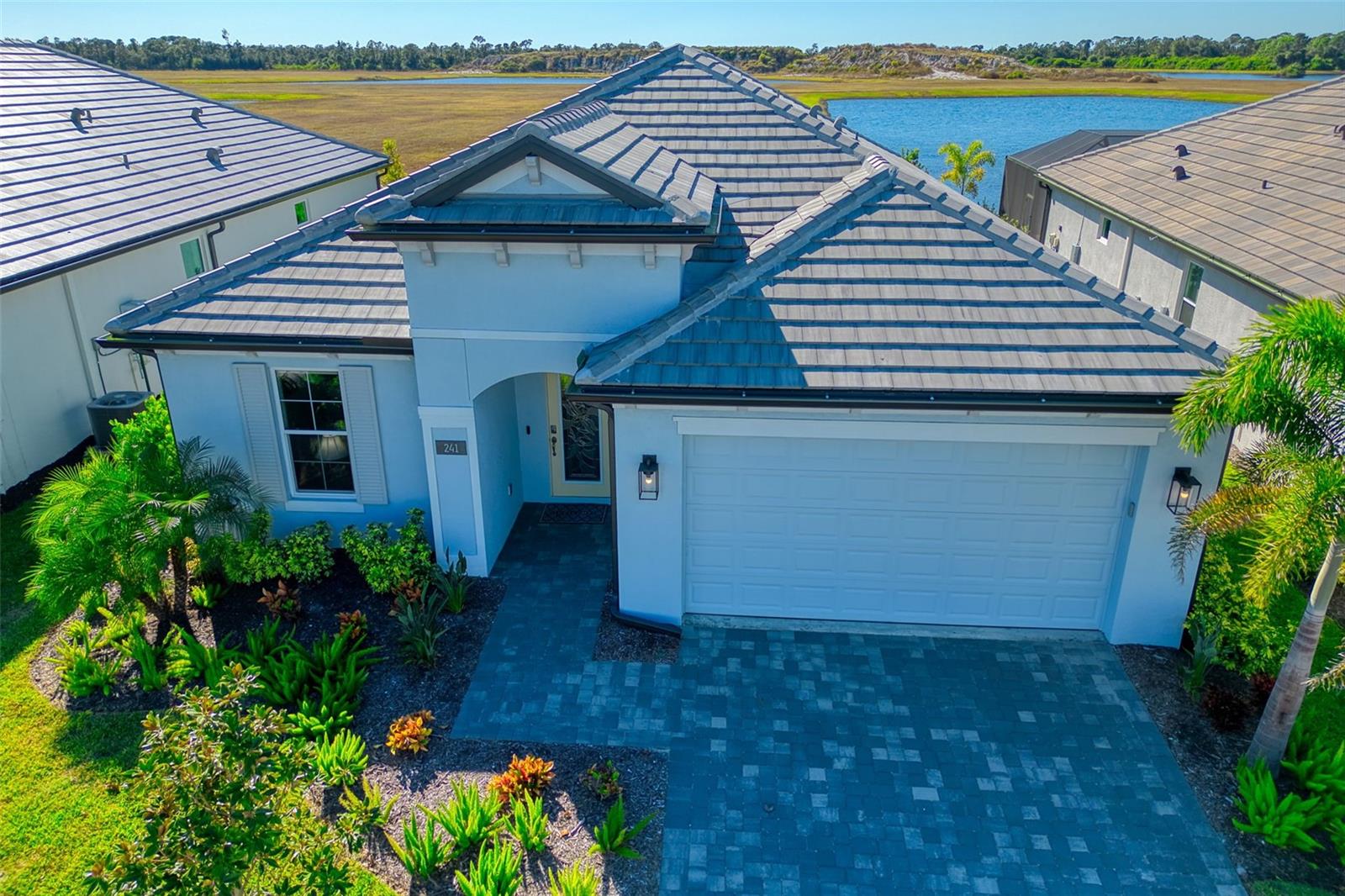 Image 64 of 79 For 241 Vistera Boulevard