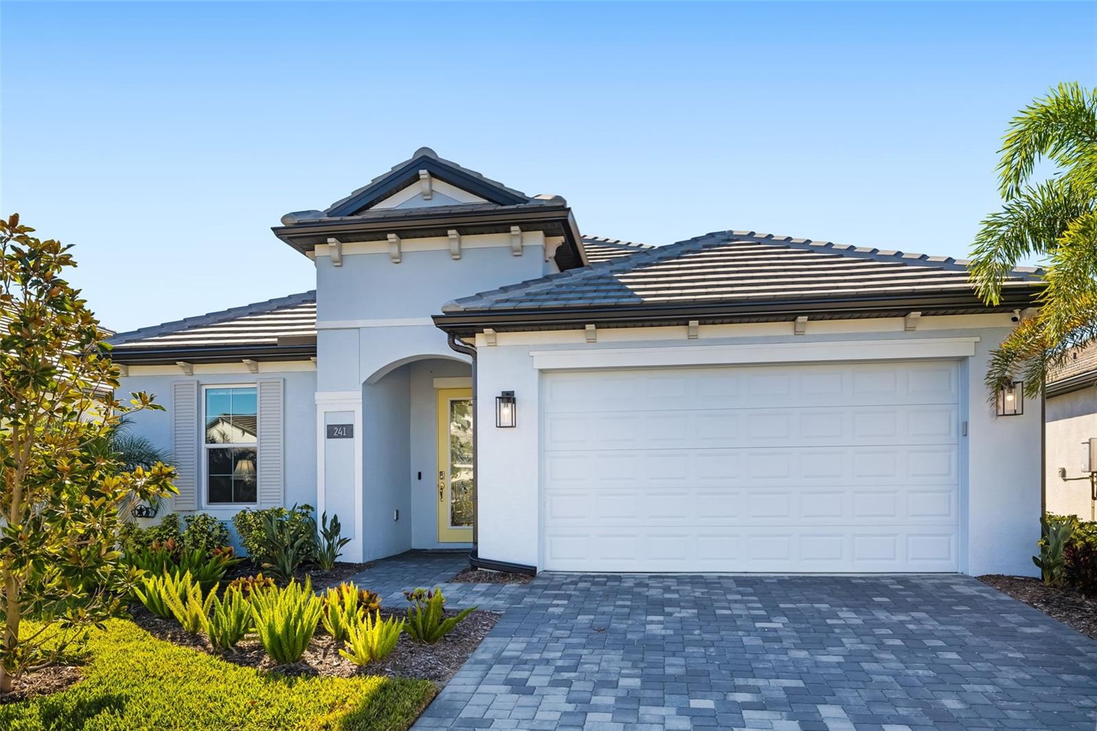 Image 66 of 79 For 241 Vistera Boulevard