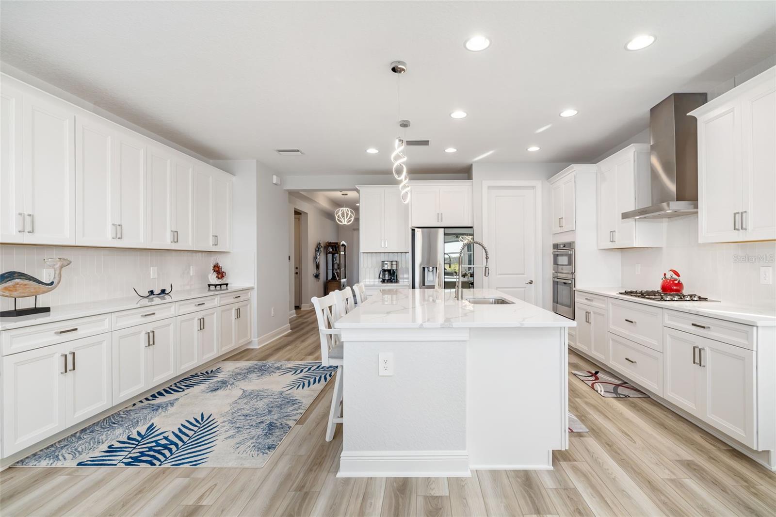 Image 7 of 79 For 241 Vistera Boulevard