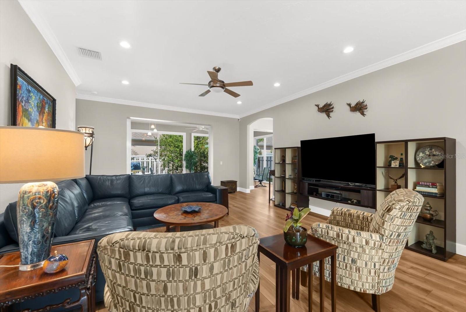 Image 10 of 76 For 4497 Edinbridge Circle 19