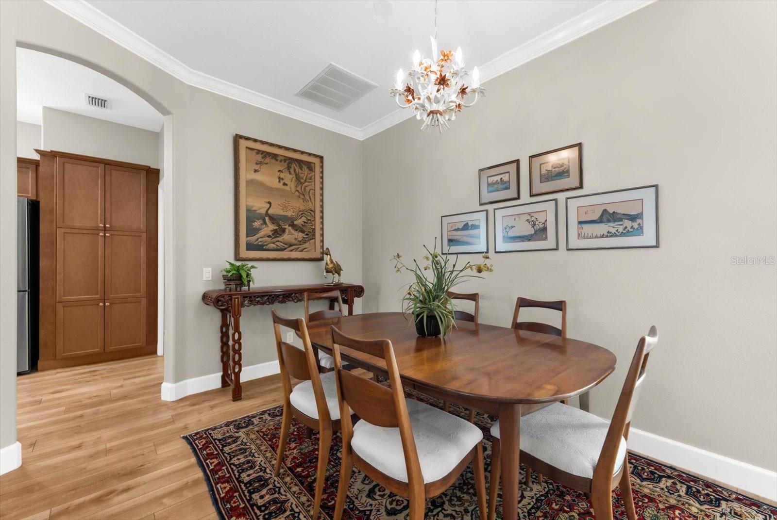 Image 15 of 76 For 4497 Edinbridge Circle 19