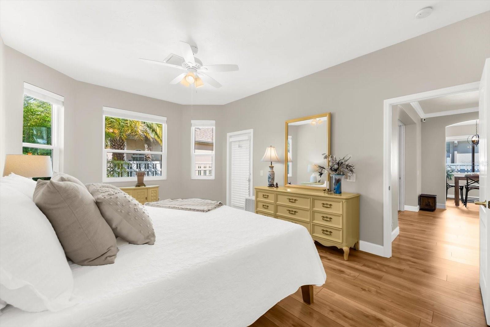 Image 30 of 76 For 4497 Edinbridge Circle 19