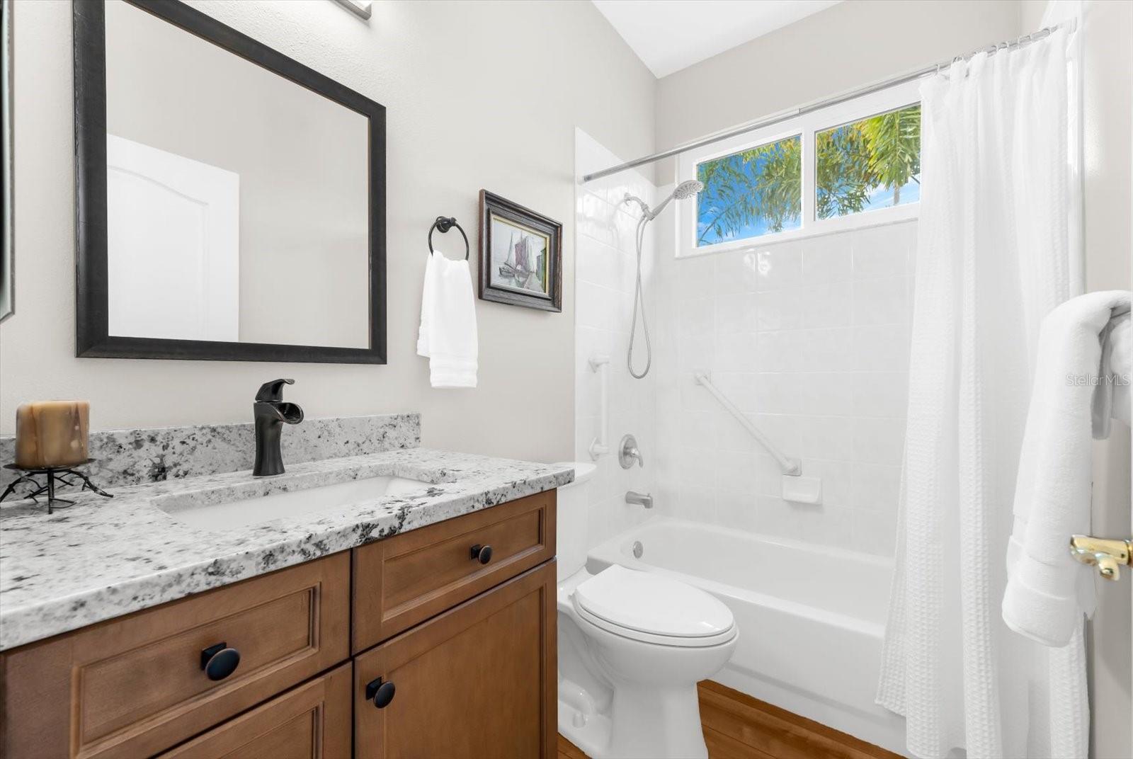 Image 39 of 76 For 4497 Edinbridge Circle 19