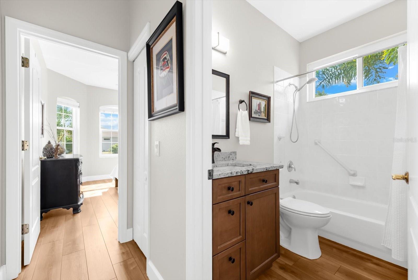 Image 44 of 76 For 4497 Edinbridge Circle 19