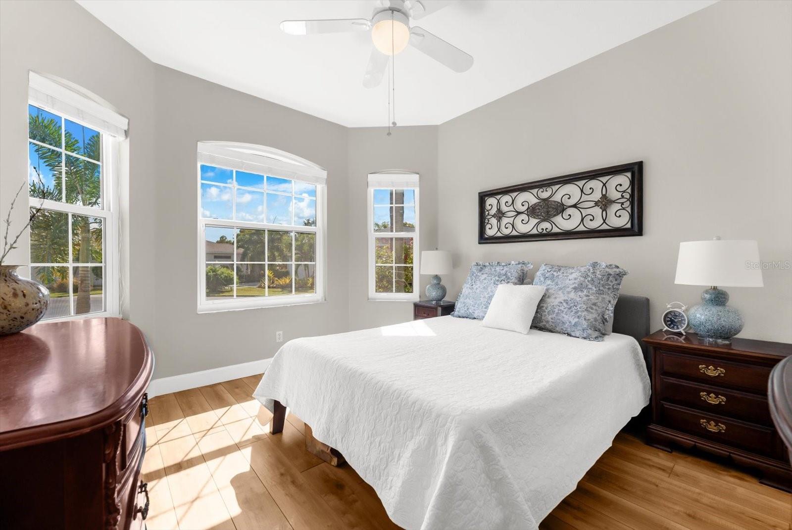 Image 45 of 76 For 4497 Edinbridge Circle 19