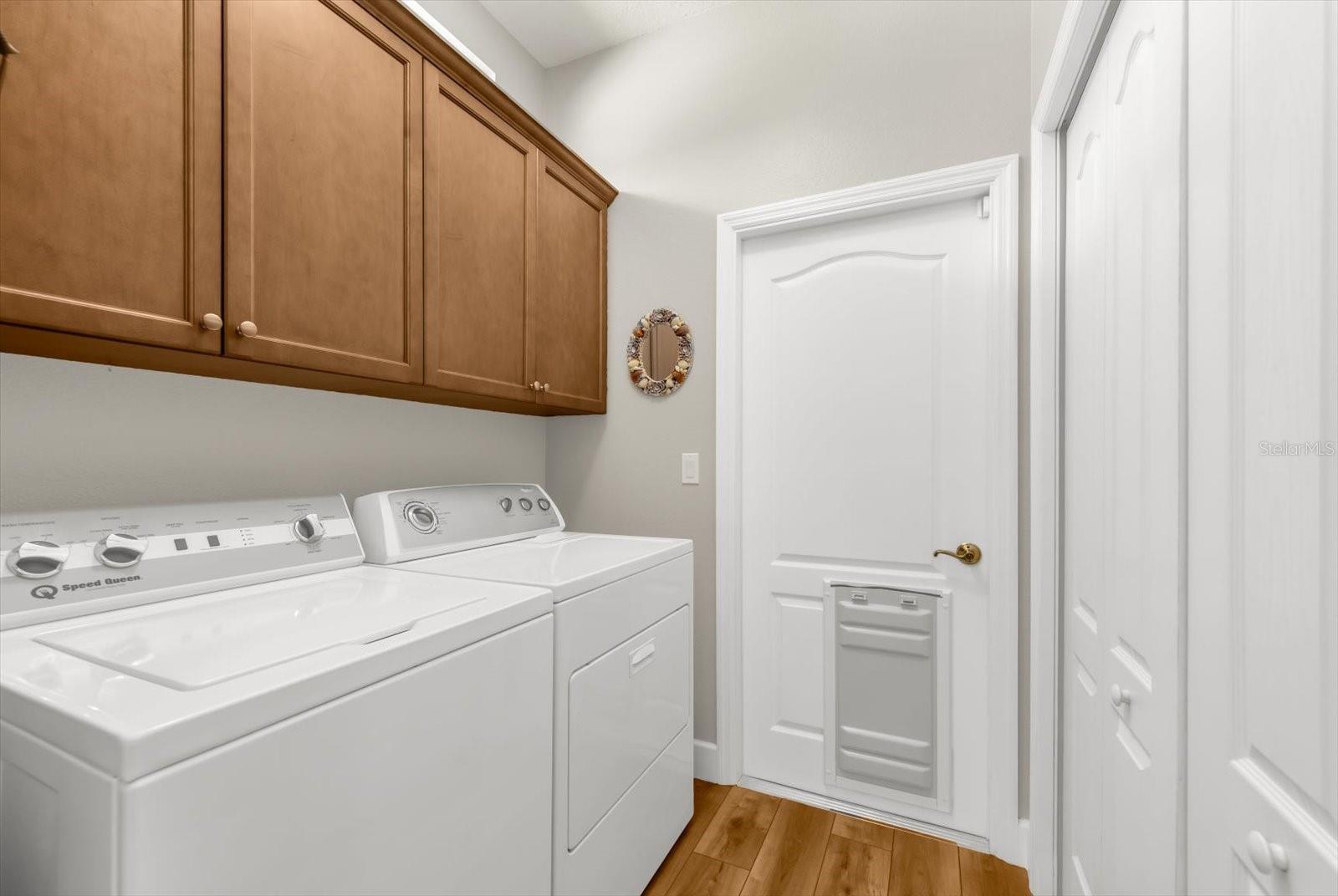 Image 49 of 76 For 4497 Edinbridge Circle 19