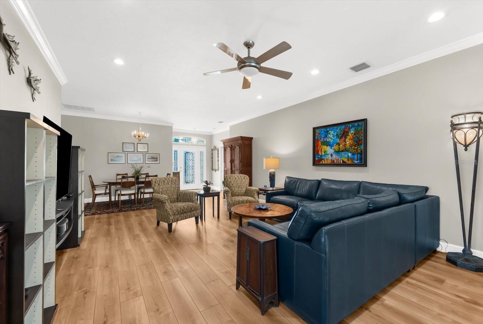 Image 5 of 76 For 4497 Edinbridge Circle 19