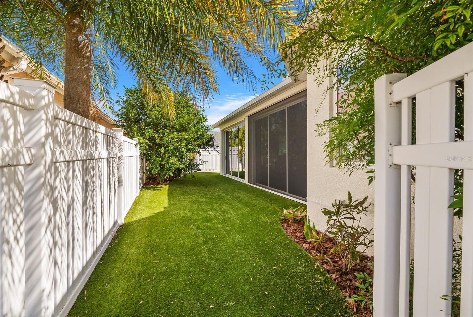 Image 53 of 76 For 4497 Edinbridge Circle 19