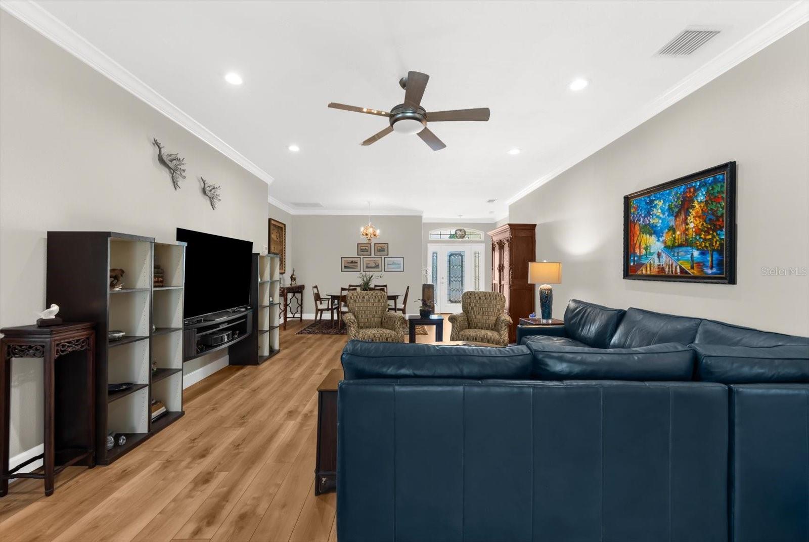 Image 6 of 76 For 4497 Edinbridge Circle 19