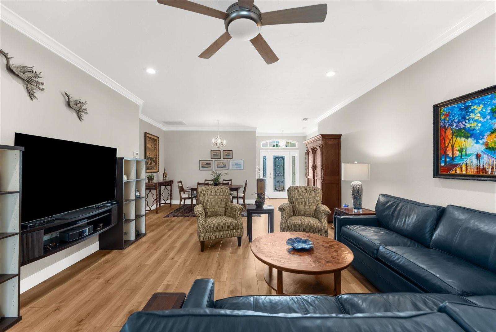 Image 7 of 76 For 4497 Edinbridge Circle 19