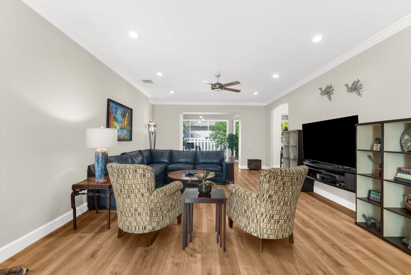 Image 9 of 76 For 4497 Edinbridge Circle 19