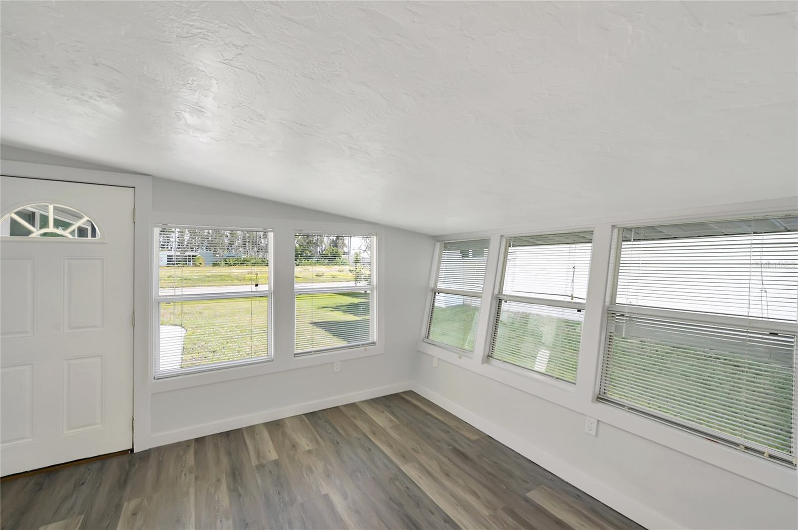 Image 12 of 25 For 3724 117th Street W