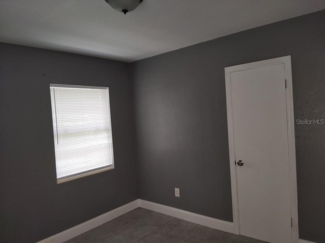 Image 6 of 8 For 1000 36th Street