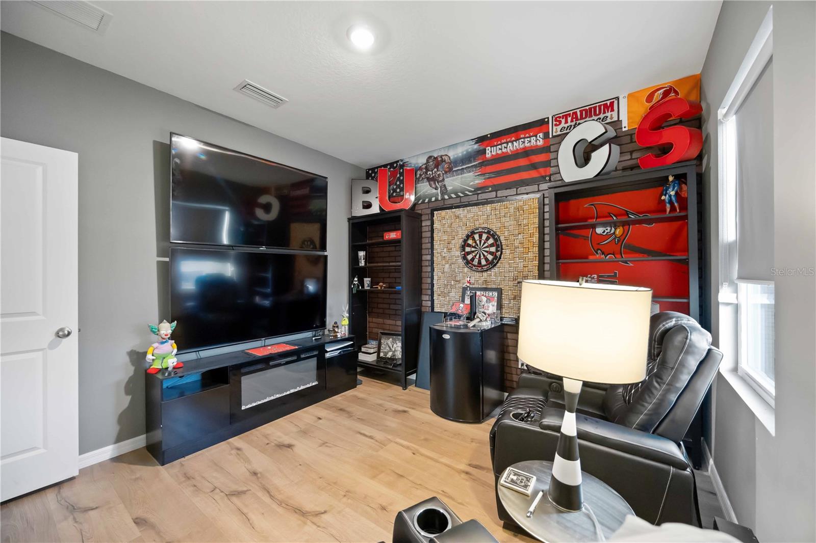 Image 32 of 65 For 5412 Los Robles Court