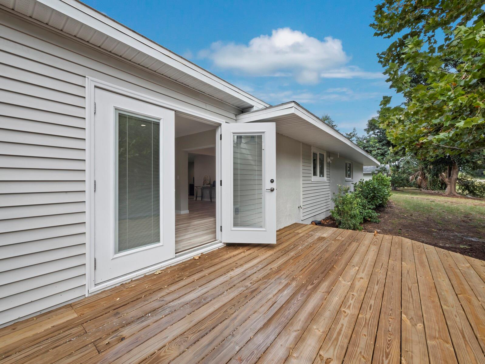 Image 17 of 32 For 3142 Rose Street