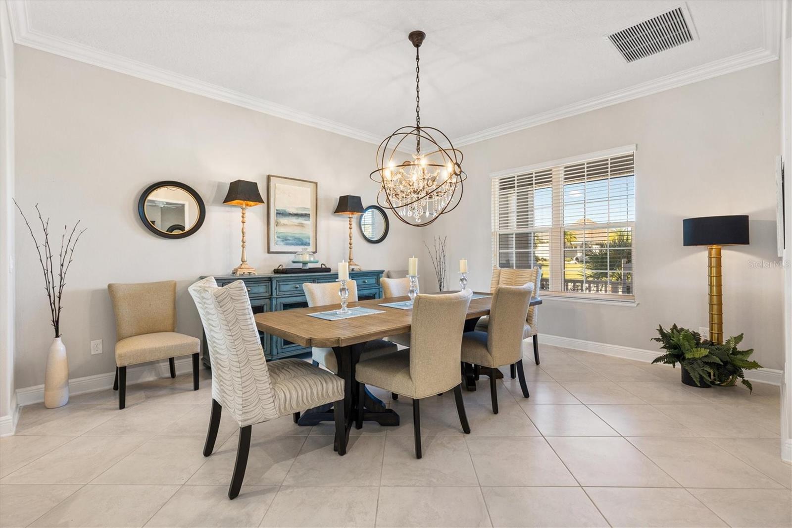 Image 18 of 99 For 663 Krietemeyer Path