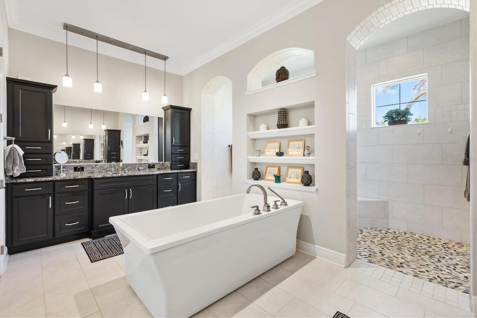 Image 55 of 99 For 663 Krietemeyer Path