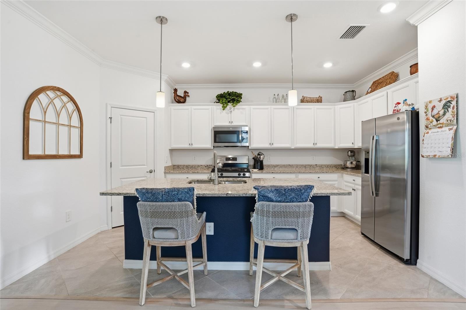 Image 11 of 36 For 17884 Woodland Court