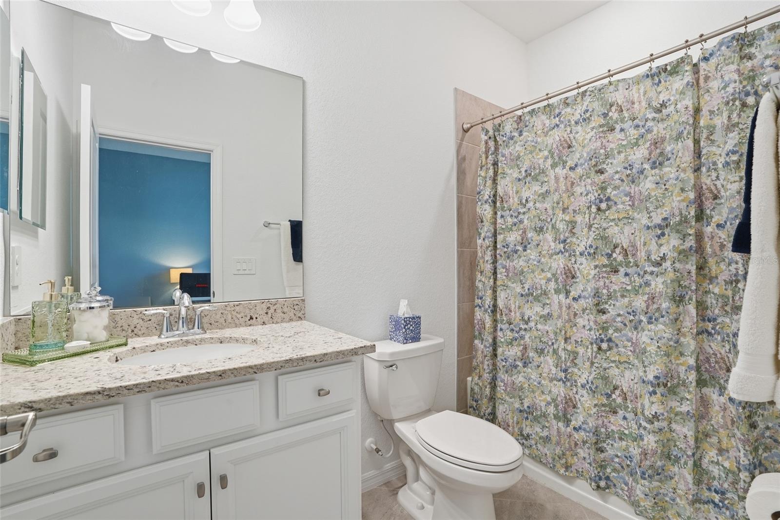 Image 23 of 36 For 17884 Woodland Court