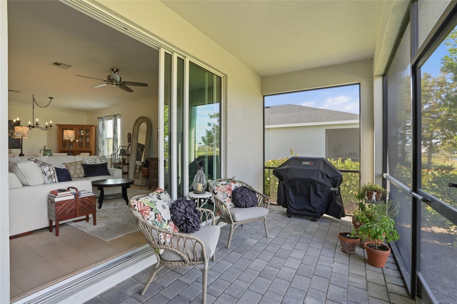 Image 26 of 36 For 17884 Woodland Court