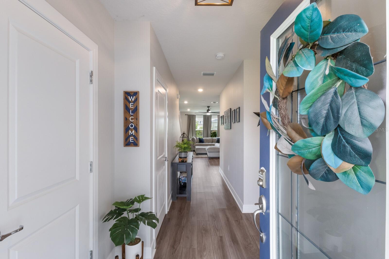 Image 3 of 71 For 8985 Royal River Circle