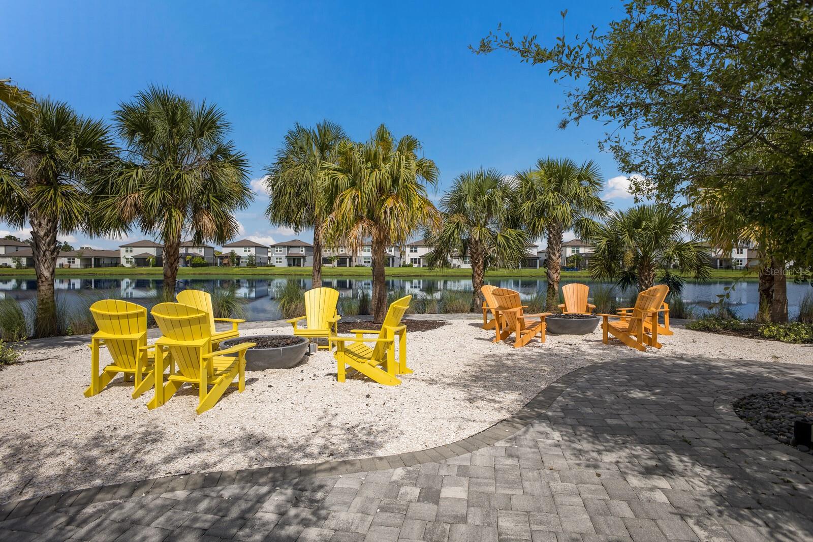 Image 42 of 71 For 8985 Royal River Circle