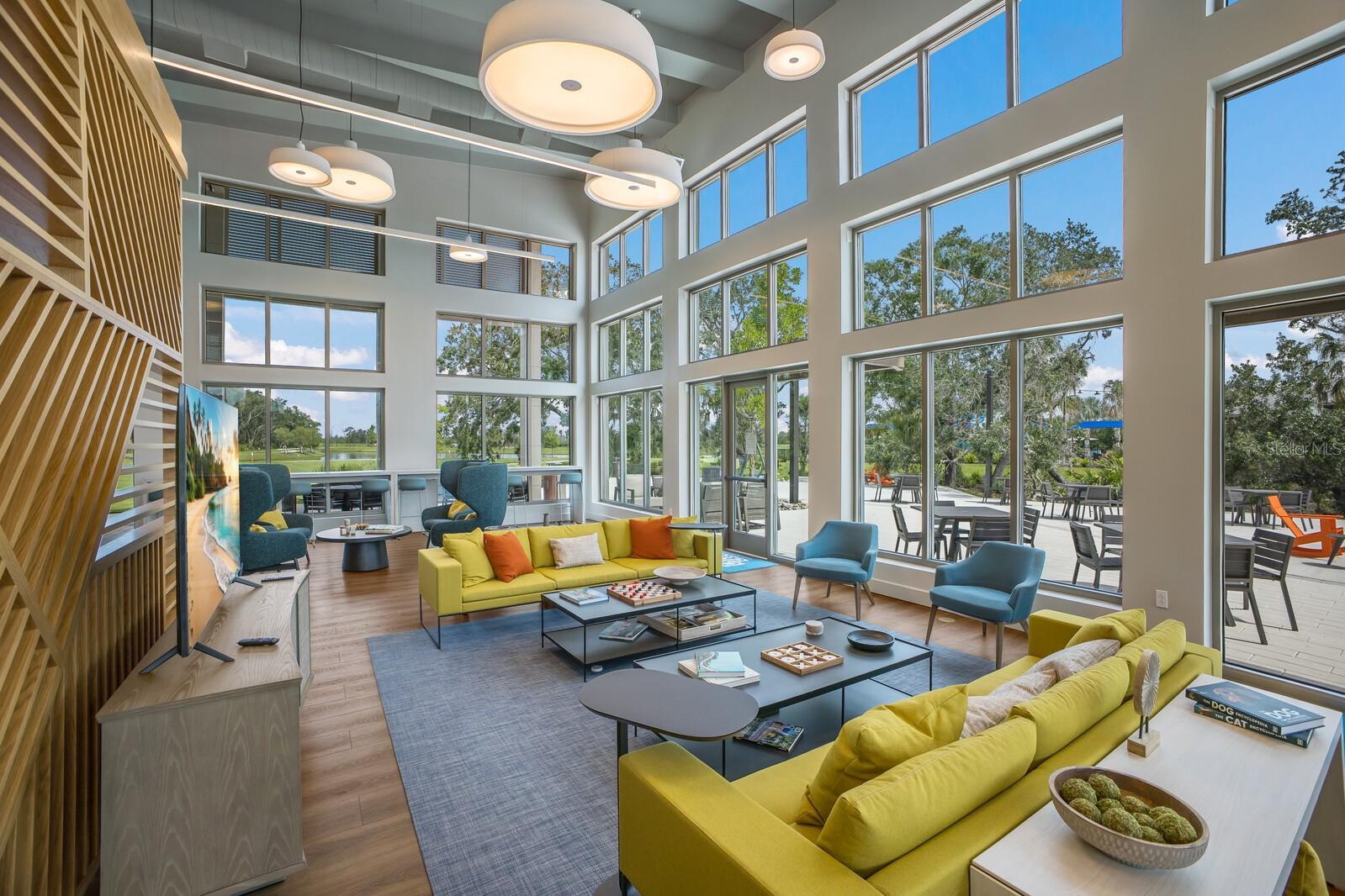 Image 50 of 71 For 8985 Royal River Circle