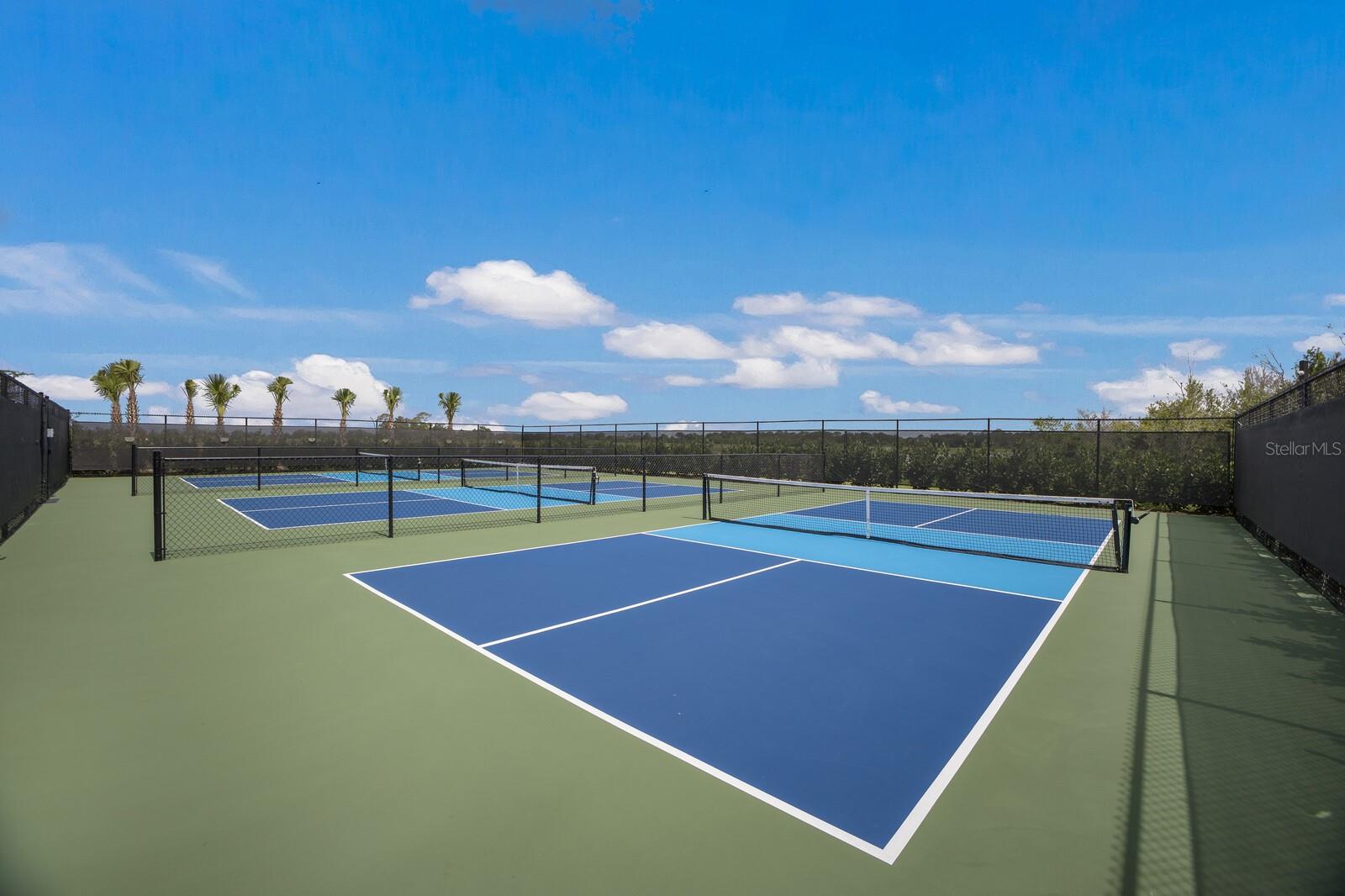 Image 62 of 71 For 8985 Royal River Circle