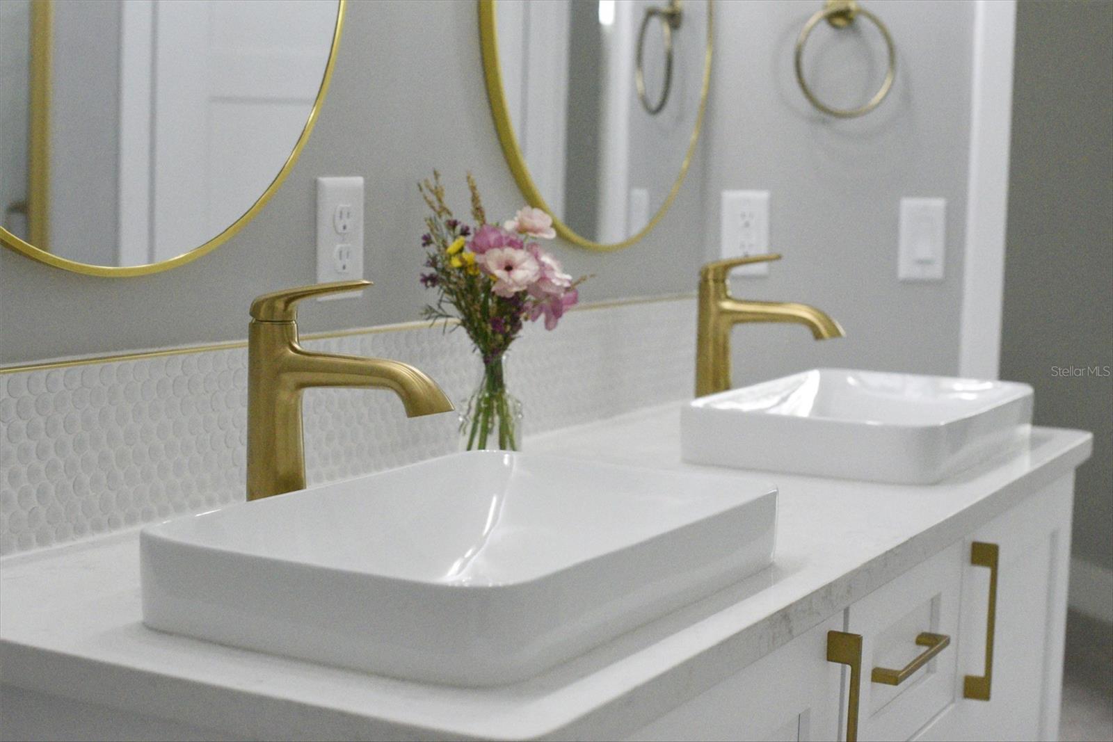 Image 15 of 25 For 16855 25th Court