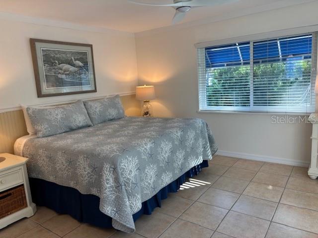 Image 24 of 52 For 427 Casey Key Road 1