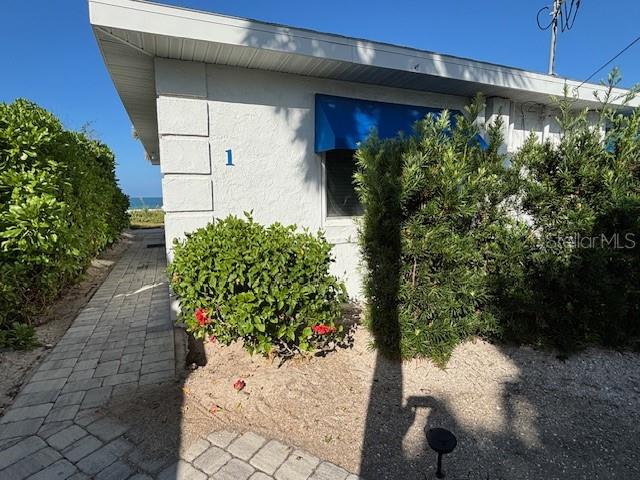 Image 3 of 52 For 427 Casey Key Road 1