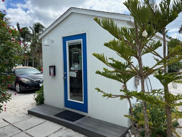 Image 48 of 52 For 427 Casey Key Road 1