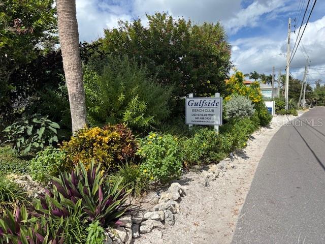 Image 6 of 52 For 427 Casey Key Road 1