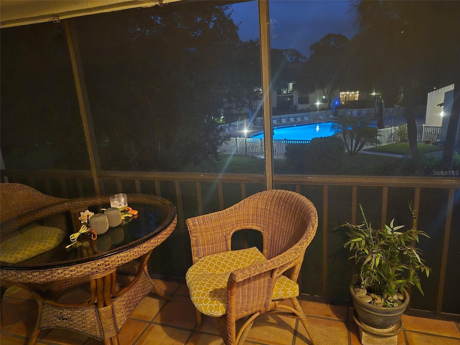 Image 23 of 39 For 2447 Clubhouse Circle 203