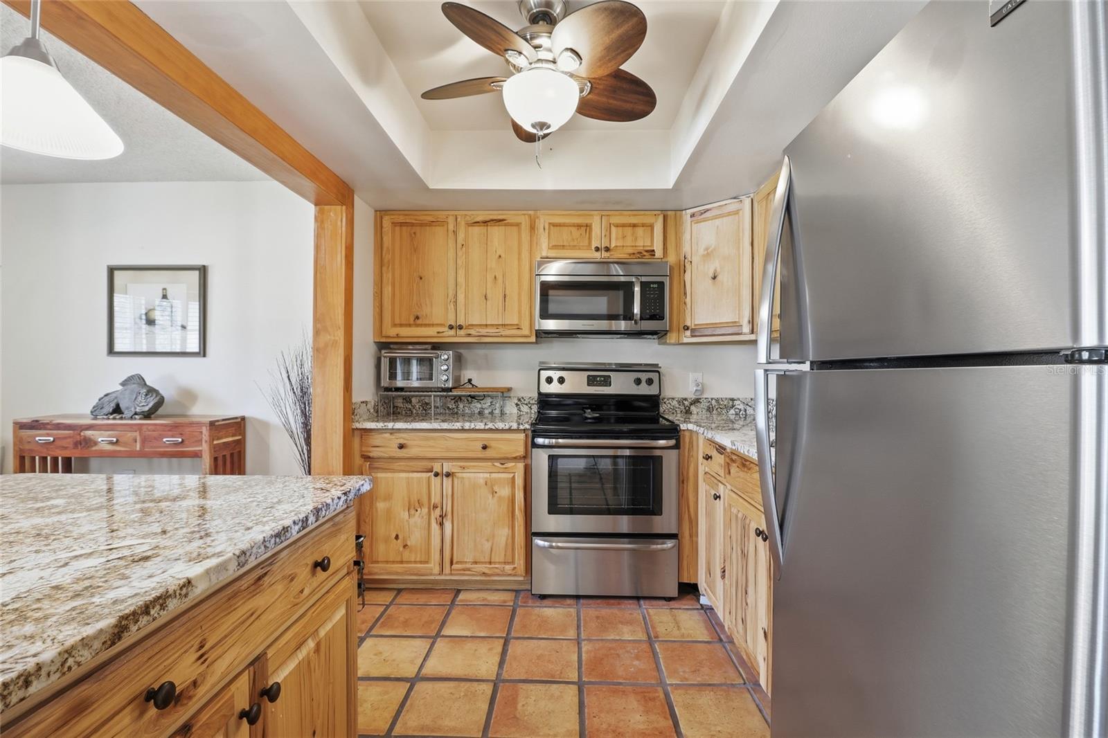 Image 7 of 39 For 2447 Clubhouse Circle 203