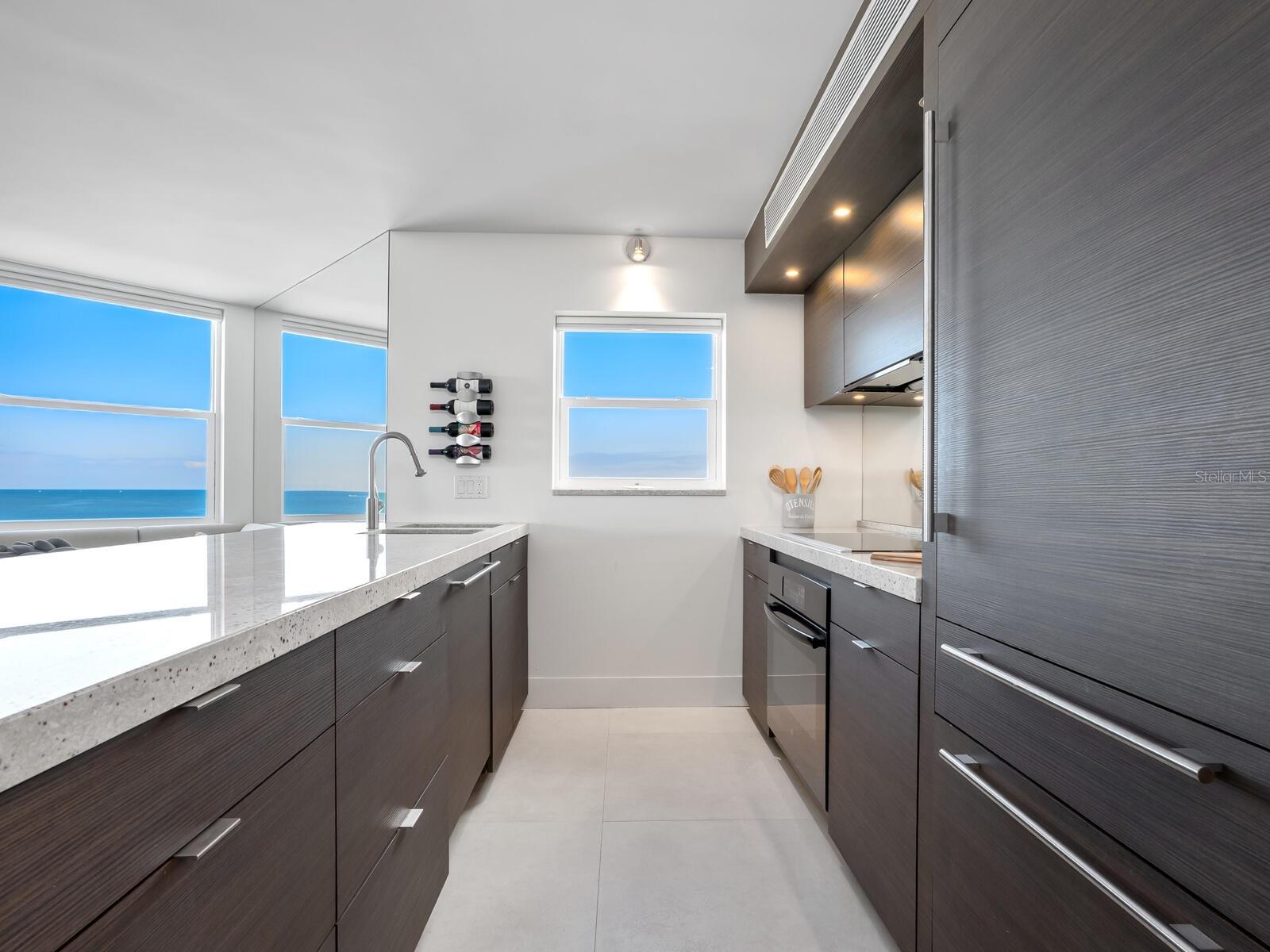 Image 15 of 37 For 1770 Benjamin Franklin Drive 401