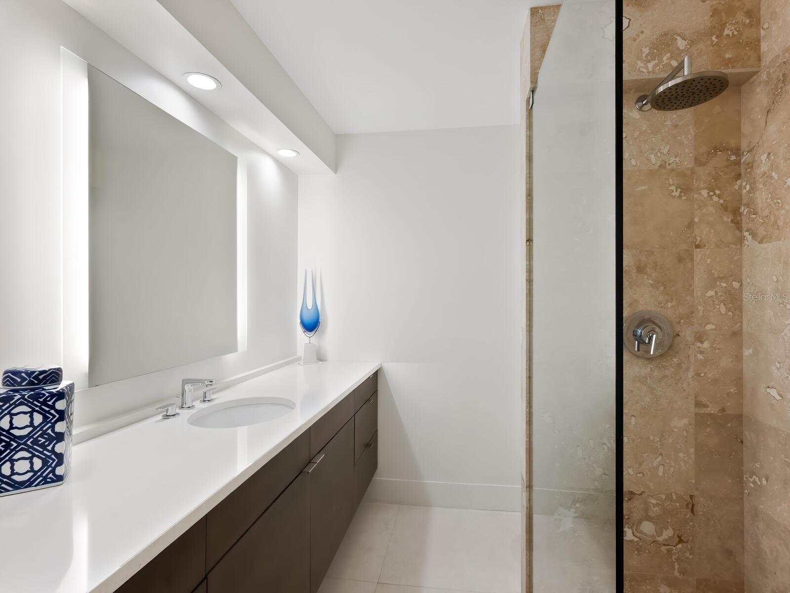 Image 24 of 37 For 1770 Benjamin Franklin Drive 401