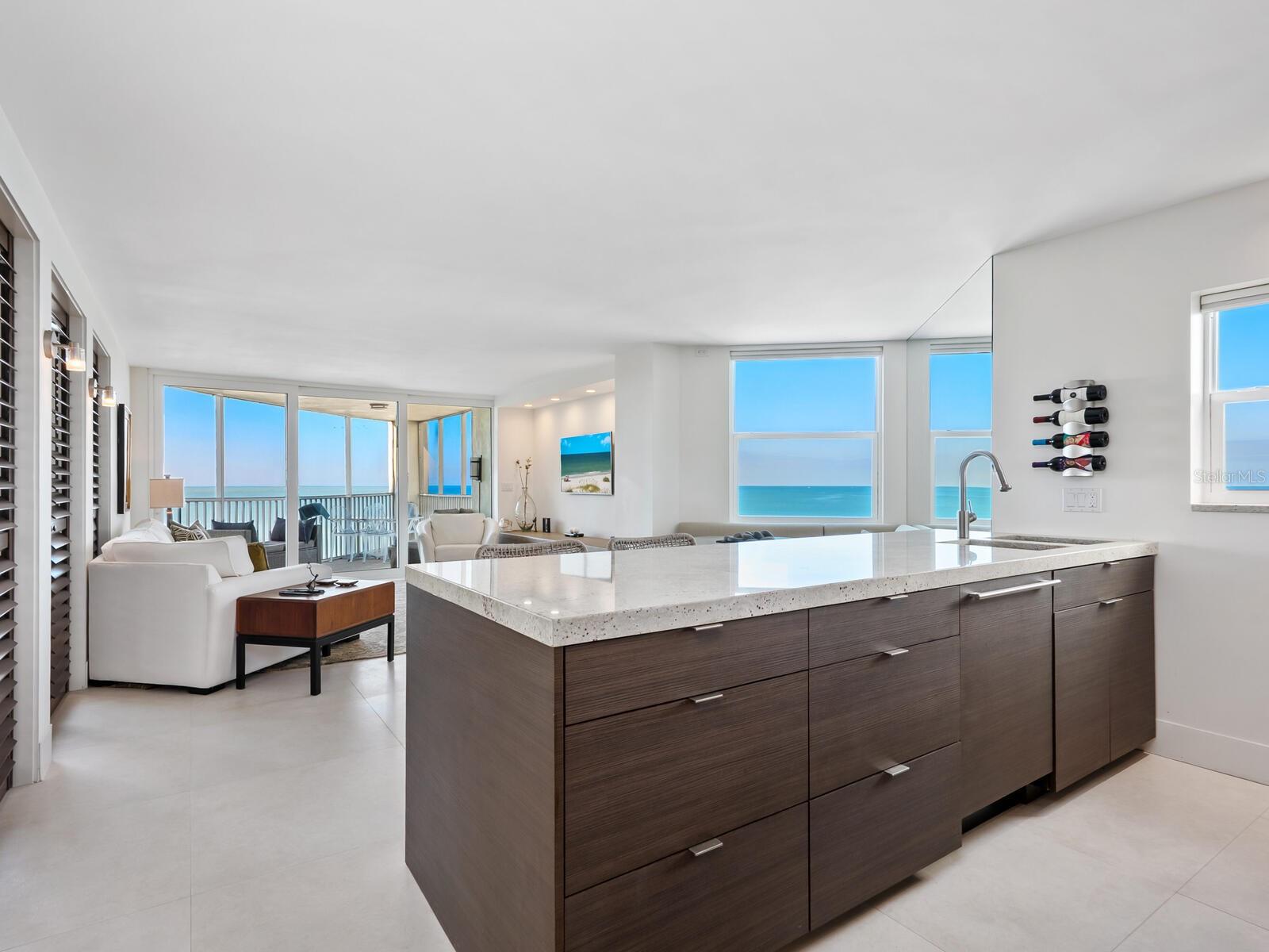 Image 3 of 37 For 1770 Benjamin Franklin Drive 401