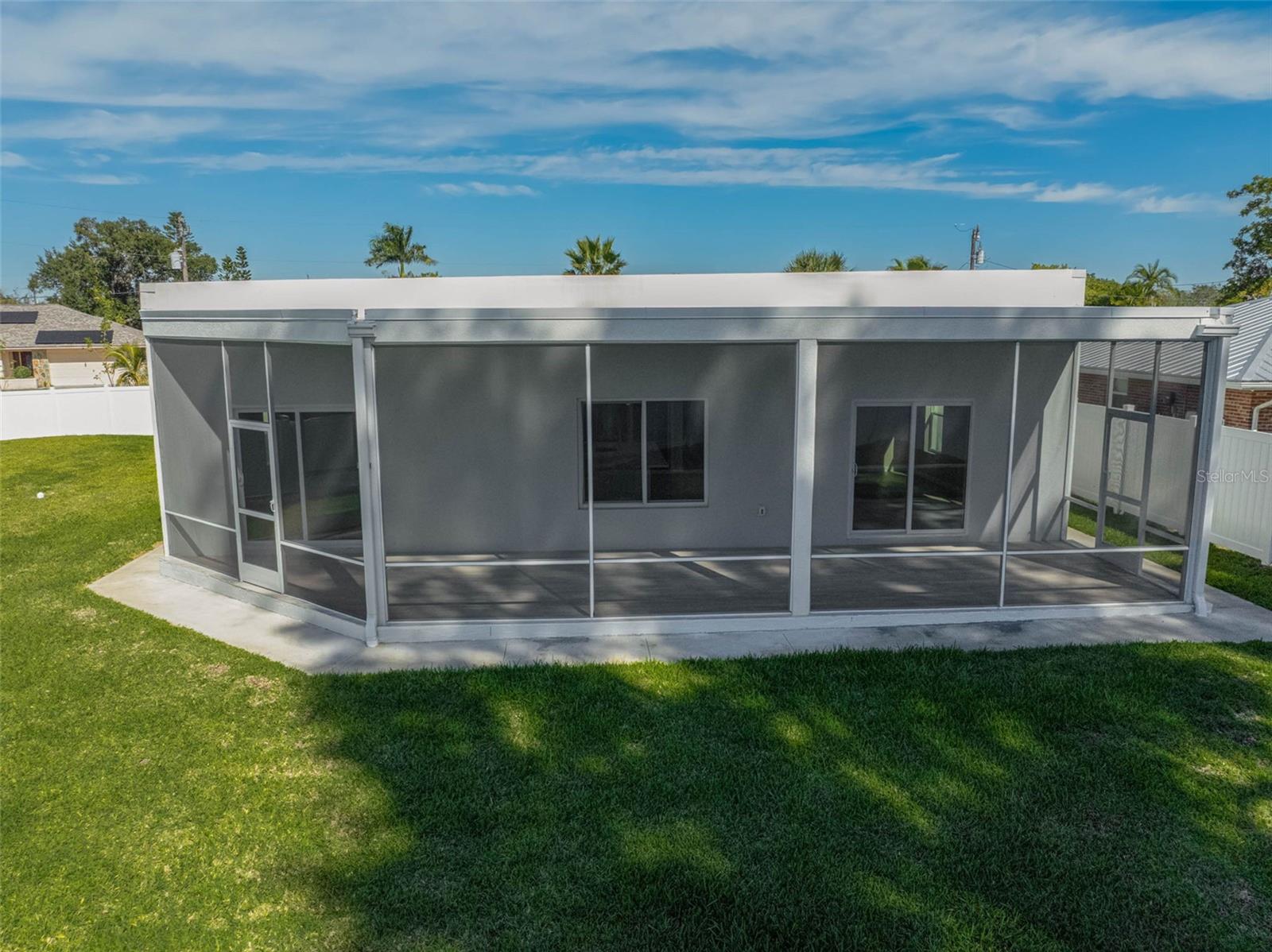 Image 43 of 50 For 12301 Harland Street